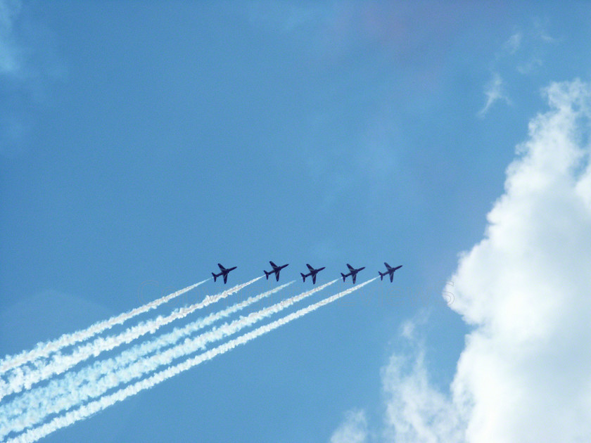 Gwd06040019 
 DCF 1.0 
 Keywords: Red Arrows, Goodwood Festival of Speed