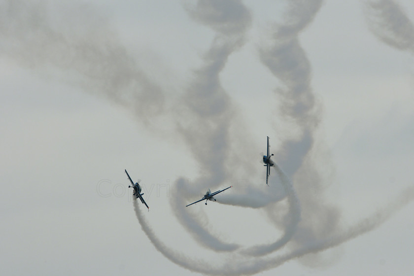 The Blades 02628 
 The Blades in action 
 Keywords: The Blades, Farnborough airshow, July 2010