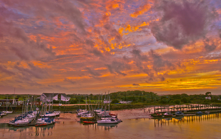 Arun sunset117677HDR 
 Reflections on River Arun at sunset, Littlehampton; West Sussex 
 Keywords: River Arun, Sunset, Reflections, Sky, Clouds, Littlehampton, West Sussex