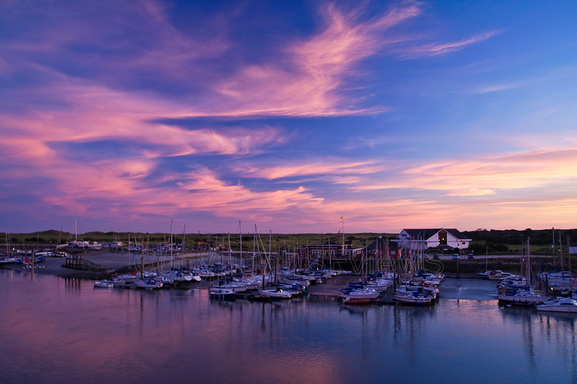 Sunset sky River Arun 
 Reflections on River Arun at sunset, Littlehampton; West Sussex 
 Keywords: River Arun, Sunset, Reflections, Sky, Clouds, Littlehampton, West Sussex