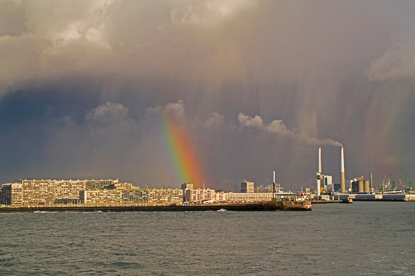 Le Havre (4) 
 Storm clouds & rainbow over Le Havre port 
 Keywords: Storm, Clouds, Rainbow, Seaside, commercial buildings, port, Le Havre, France, EU