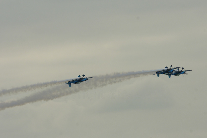 The Blades 02547 
 The Blades in action 
 Keywords: The Blades, Farnborough airshow, July 2010