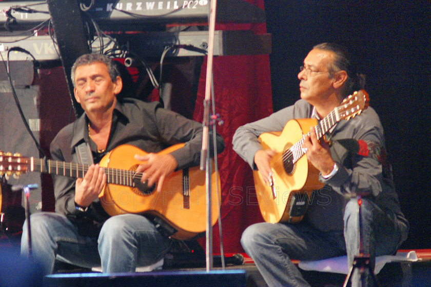 Gipsy Kings04678 
 Gipsy Kings in open air concert, 12th July 2008 at Audley End House, Saffron Walden in Essex, UK 
 Keywords: Gipsy Kings, concert, 12th July 2008, open air, Audley End House, Saffron Walden, Essex, UK